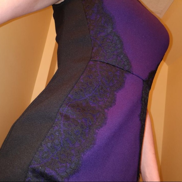 Stunning Knee Length Dress - Picture 1 of 5